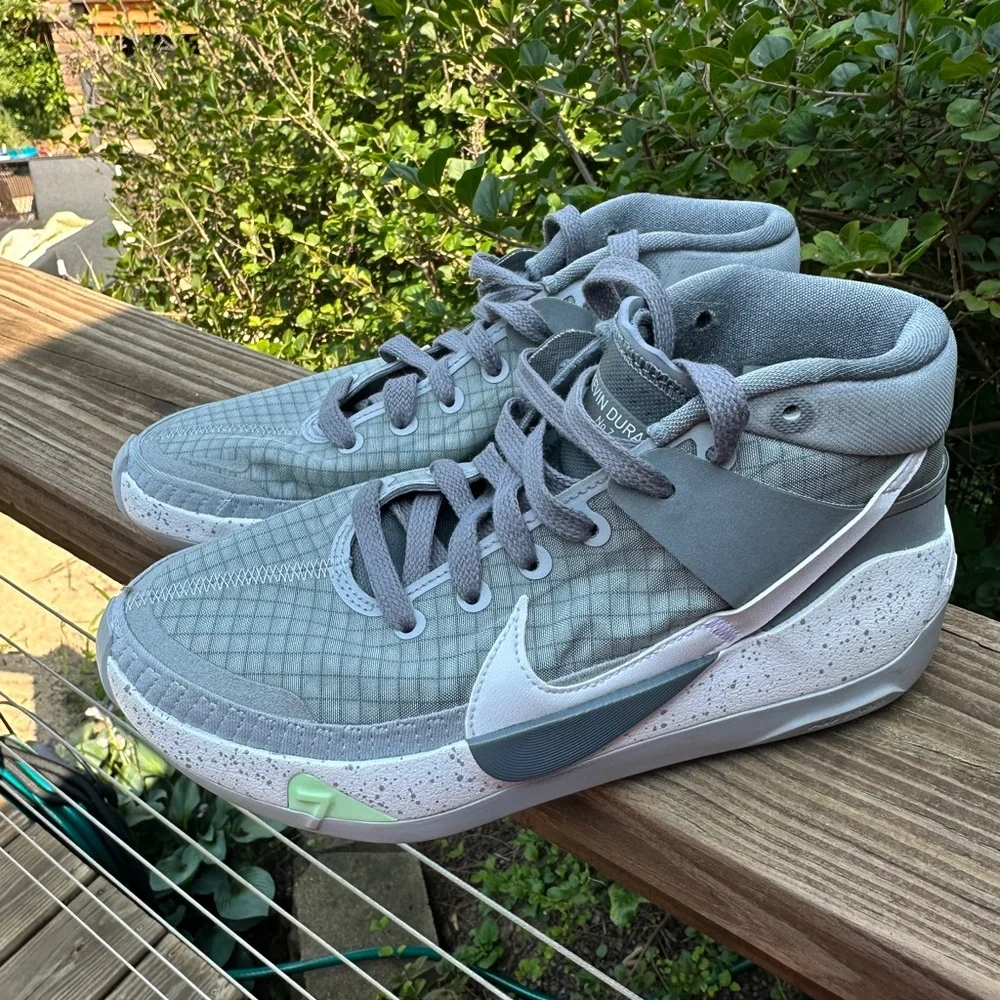Nike Kevin Durant No 7 Sneakers/Basketball Shoes - Picture 1 of 7